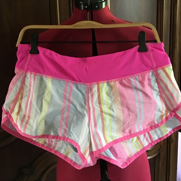 Lululemon run speed short. Size 8