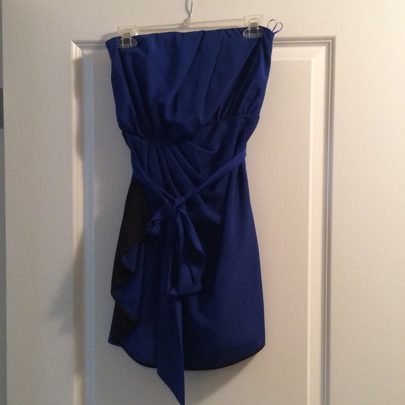Express Strapless dress
