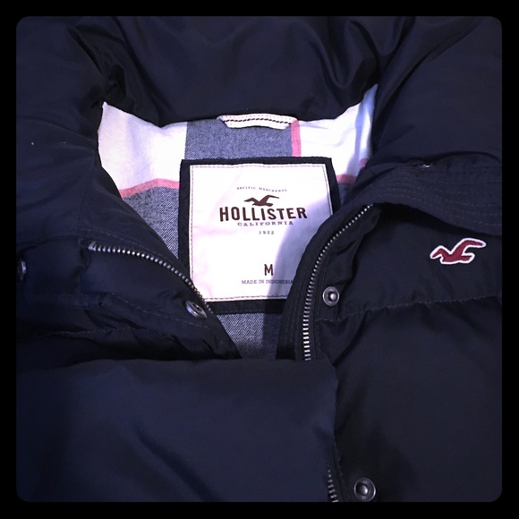 Hollister Navy Slim Puff Coat Sz M Excellent Shape