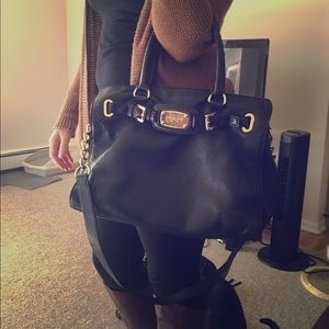 Michael Kors Hamilton Large East/West Tote