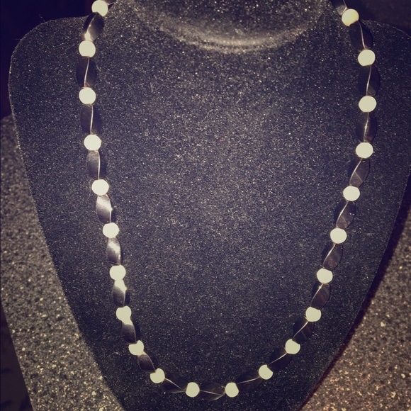 Hematite Necklace - Picture 1 of 3