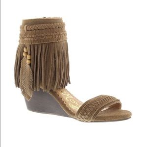 Fringed wedge sandals