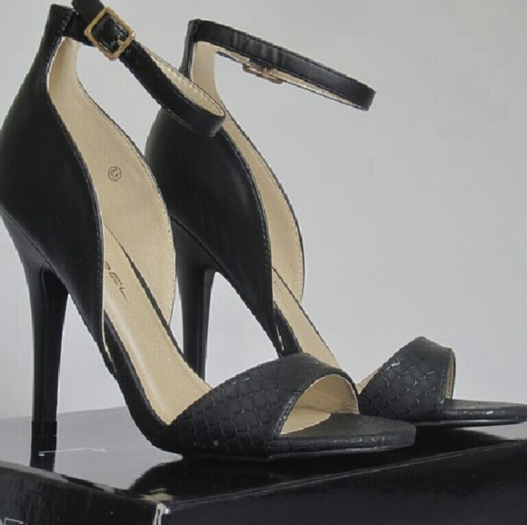 C-Label Women heels - Picture 4 of 4