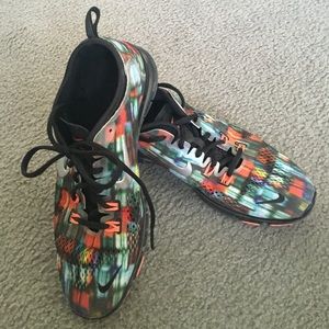 Barely worn 5.0 Nike Free TR FIT 4