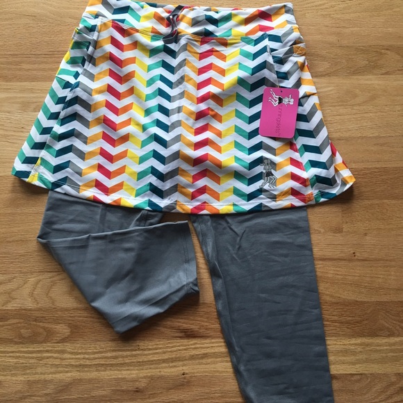 NWT Capri RunningSkirts brand Athletic Skirt