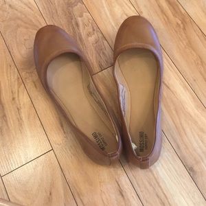 Brown flats