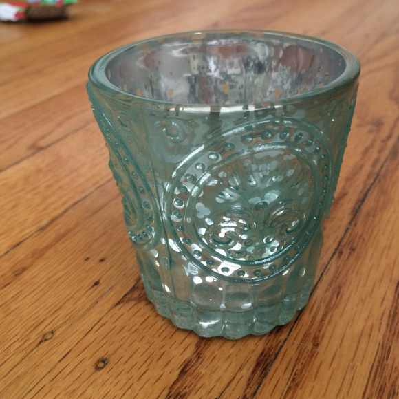 Candle holder