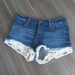 Cute jean shorts