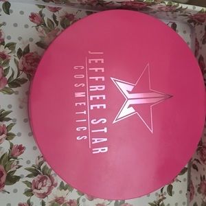 Jeffree Star Peach Goddess Highlighter