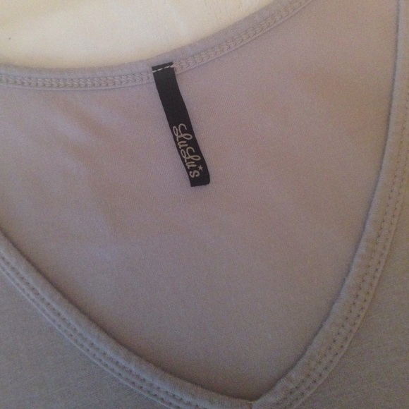Shoulder-less top - Picture 2 of 2