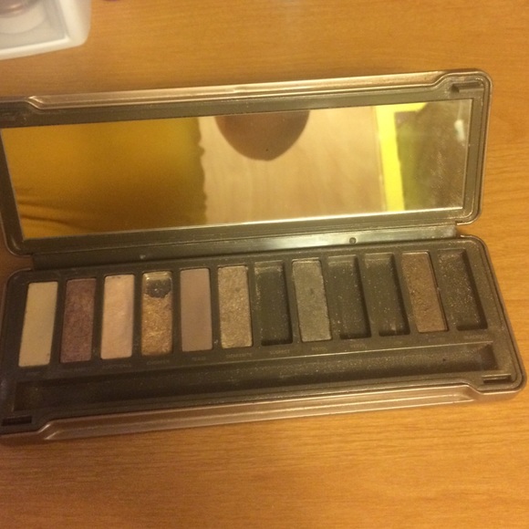 Naked 2