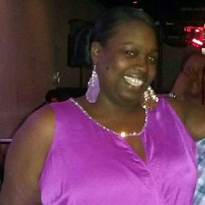 Meet your Posher, Latoya