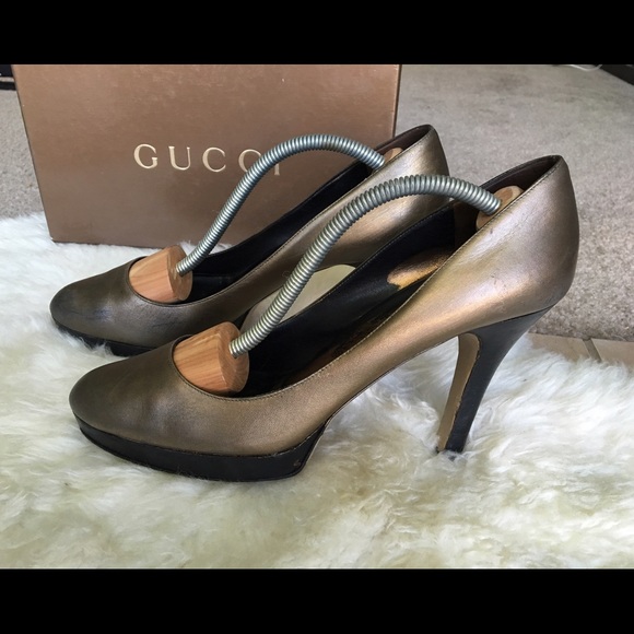 Gucci Metallic Bronze Pumps Size 9.5