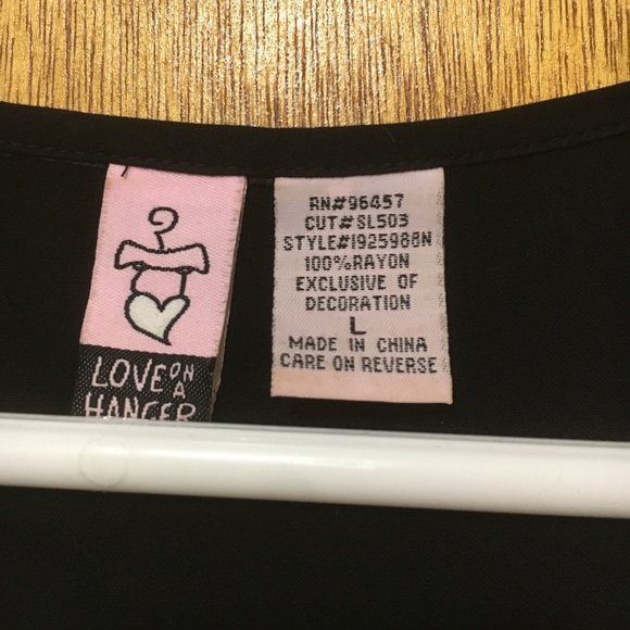 Black Tank with Pattern Embroidery - Picture 3 of 3