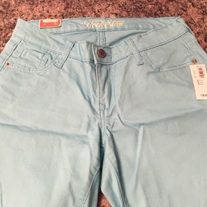 Old Navy Rock Star stretch pants. NWT. Size 6