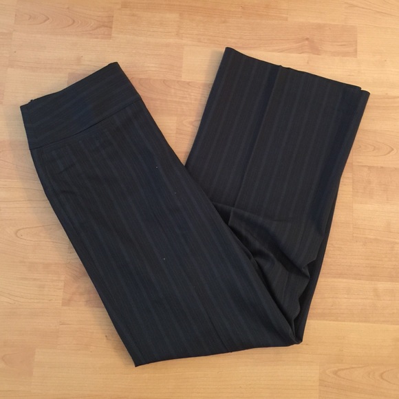 SOLD 🎉The Limited Pants