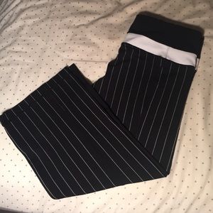 Lulu Workout/yoga pants SZ 4