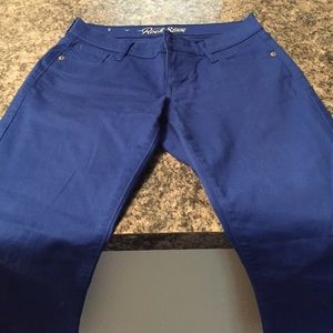 Old Navy Rock Star stretch pants. NWOT. Size 6.