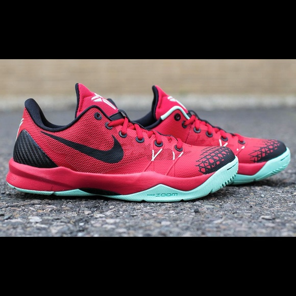 Nike Zoom Kobe Venomenon 4