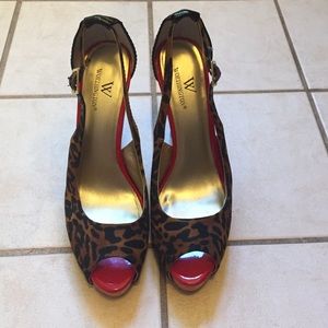 Peep toe leopard print heels