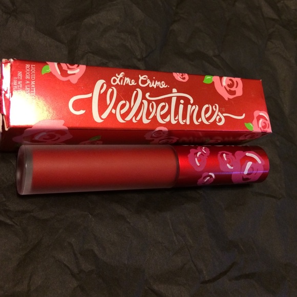 LIME CRIME Matte lipsticks