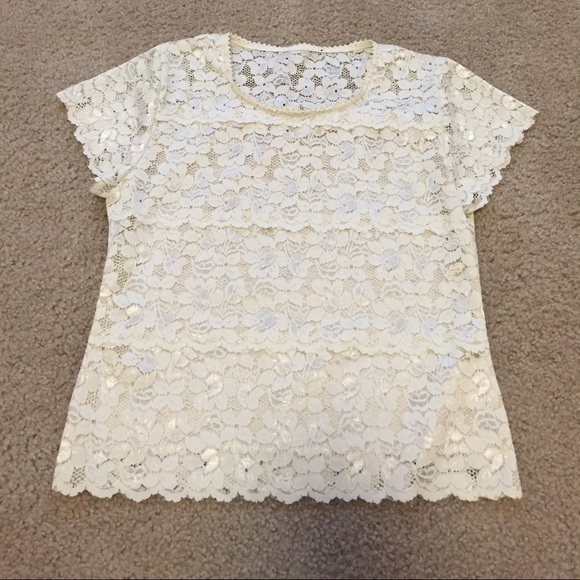 🚫SOLD🚫 Lace top