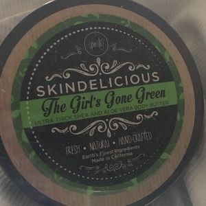 Perfectly Posh Skindelicious The Girl's Gone Green