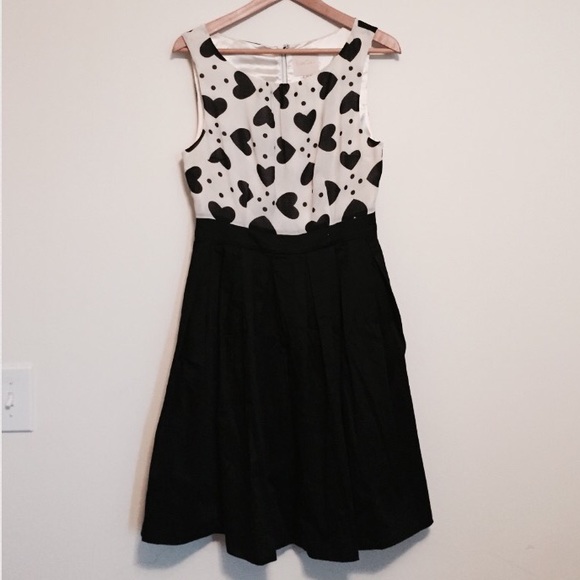 ModCloth Dresses & Skirts - Modcloth "Chic Sweetheart Dress"