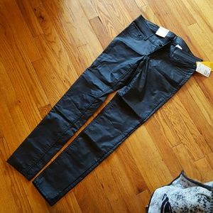 Leather look skinny pants