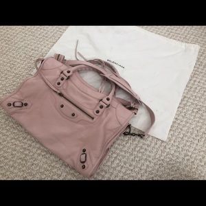 BALENCIAGA - Classic City textured-leather tote