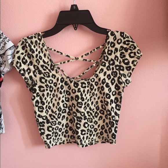 Cute crop top
