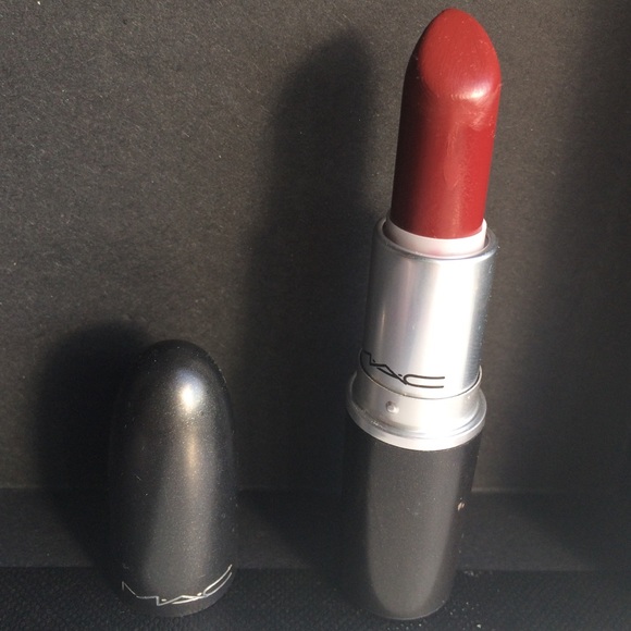 Used MAC lipstick in Diva