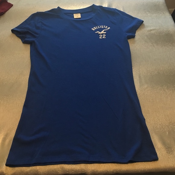 Hollister shirt