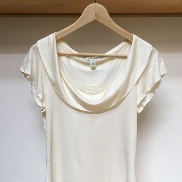 *New* Banana Republic Top - Ivory color