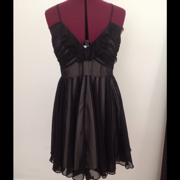 Absolutely gorgeous LBD from Ark &Co