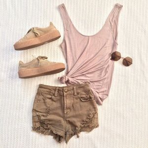 Mauve backless tank
