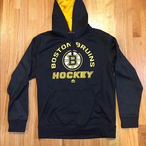 Boston Bruins sweatshirt