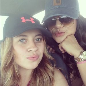 Meet your Posher, Briana