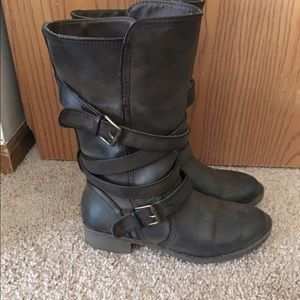 Vintage 'Jesslyn' mid leg boots!