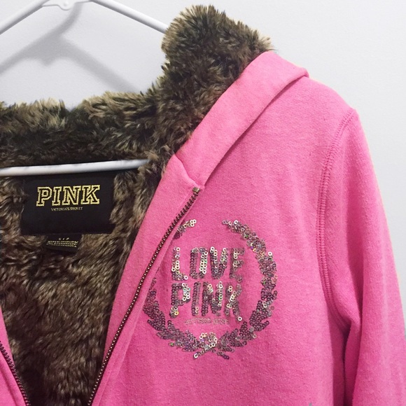 💥FLASH SALE💥VS PINK Hoodie