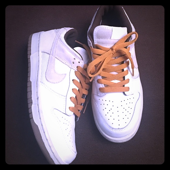 Nike Dunk Low CL White Buff Old Moss