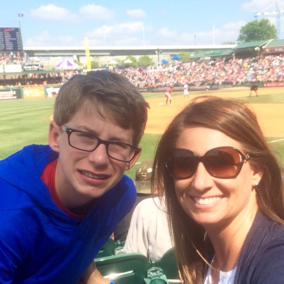 Meet your Posher, Dianna - Picture 1 of 1