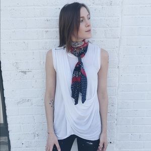 Bolo Scarf