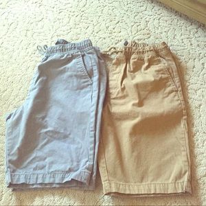 Two pairs of mens old navy shorts