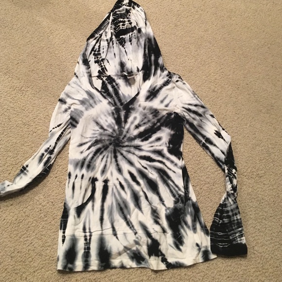 Hard Tail V-neck TyeDye Hoodie