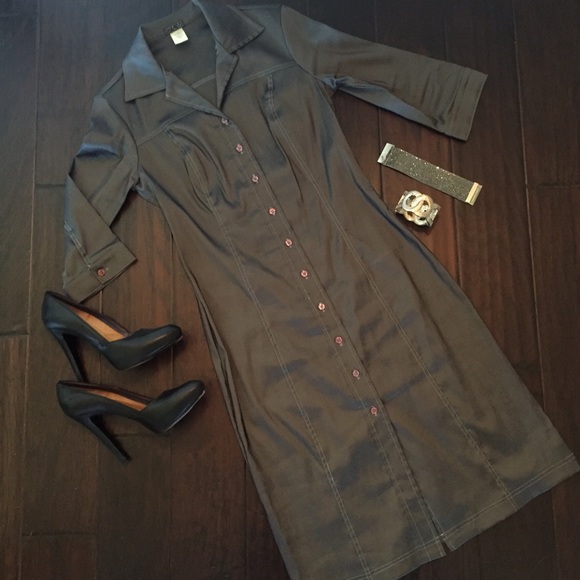 Button down shirt dress in size 6