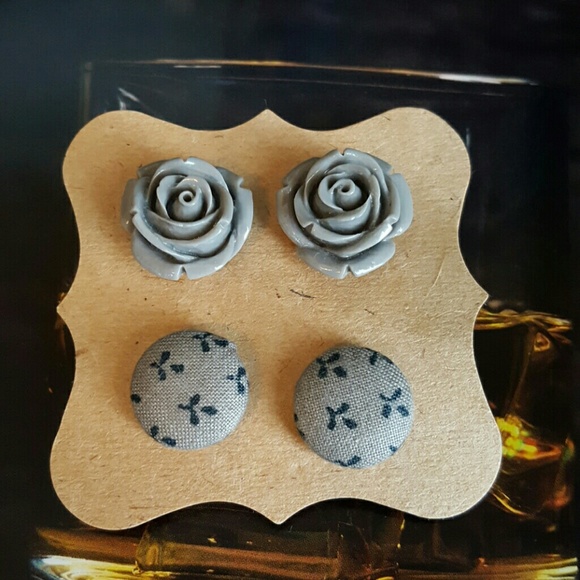 2 pair earrings