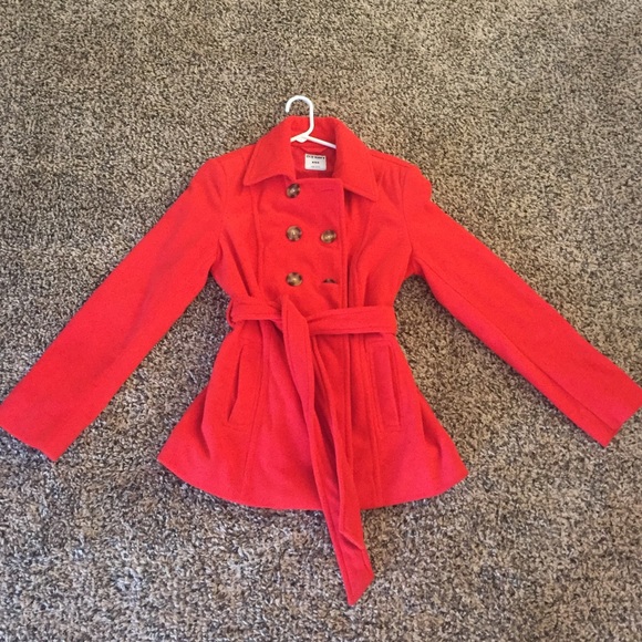 Old Navy Jackets & Blazers - 🍂Red Winter Coat