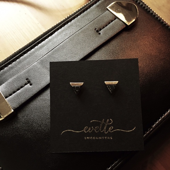 •LAST•MARBLE STUDS• - Picture 3 of 3