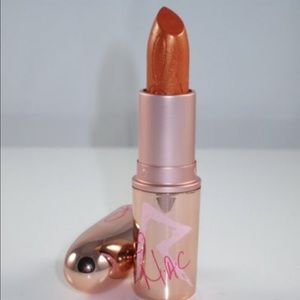 MAC Limited Edition Lipstick• Who's That Chick
